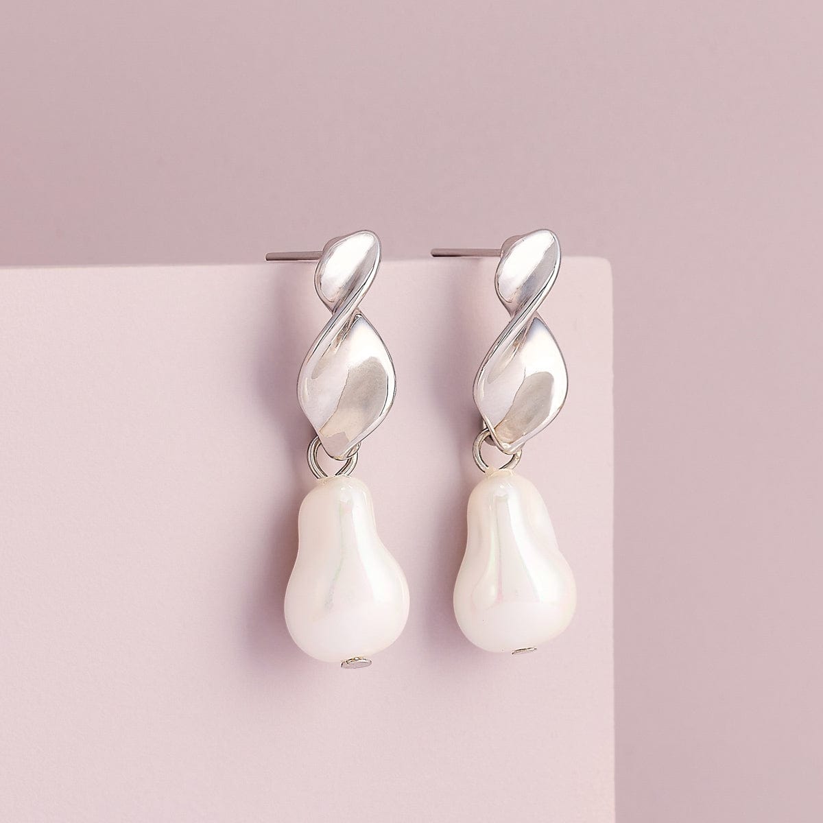 Trendy Earring Trendy Earring 193046