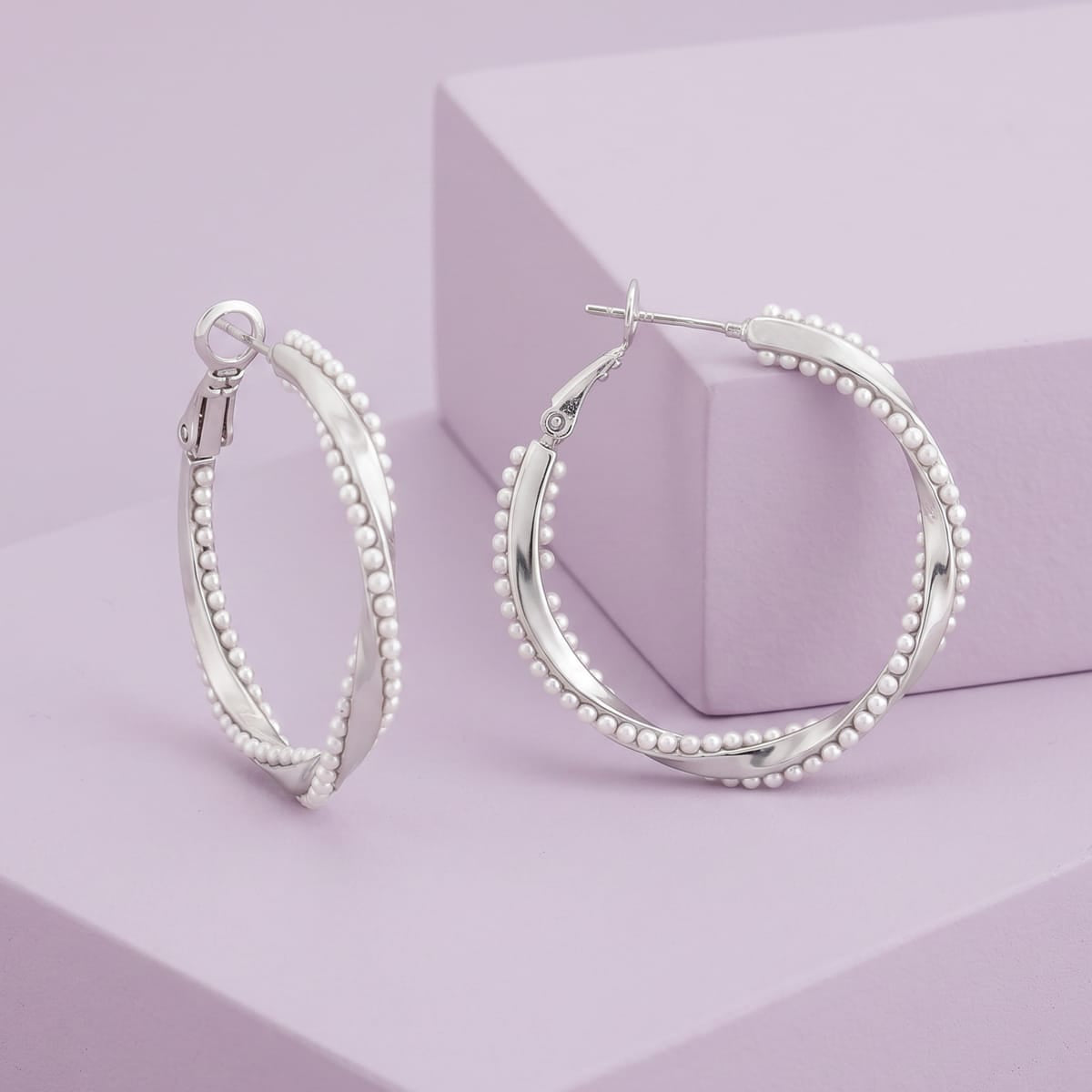 Trendy Earring Trendy Earring 201649