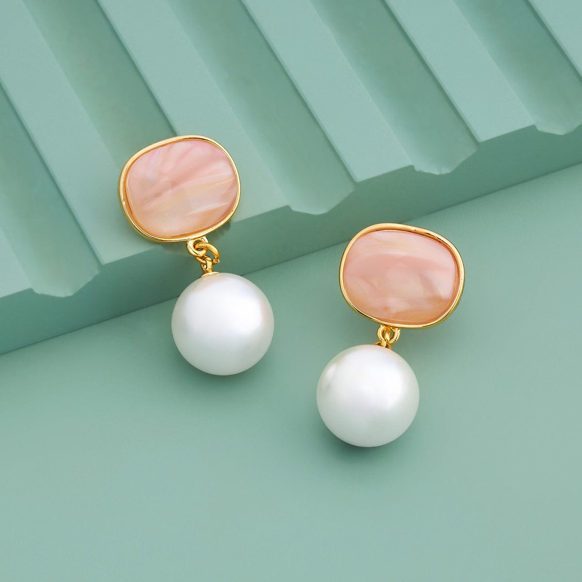 Trendy Earring Trendy Earring 189965