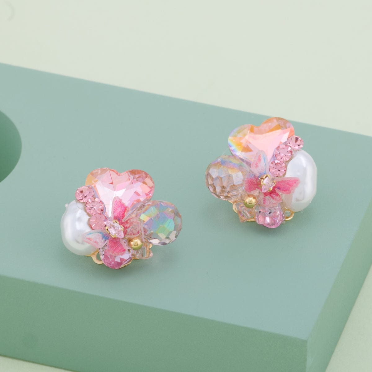 Trendy Earring Trendy Earring 190055