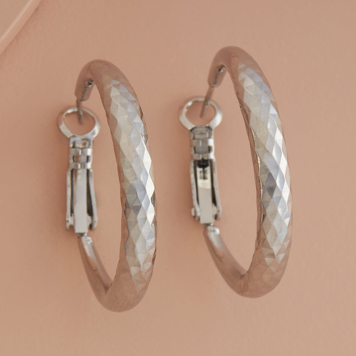 Trendy Earring Trendy Earring 184112
