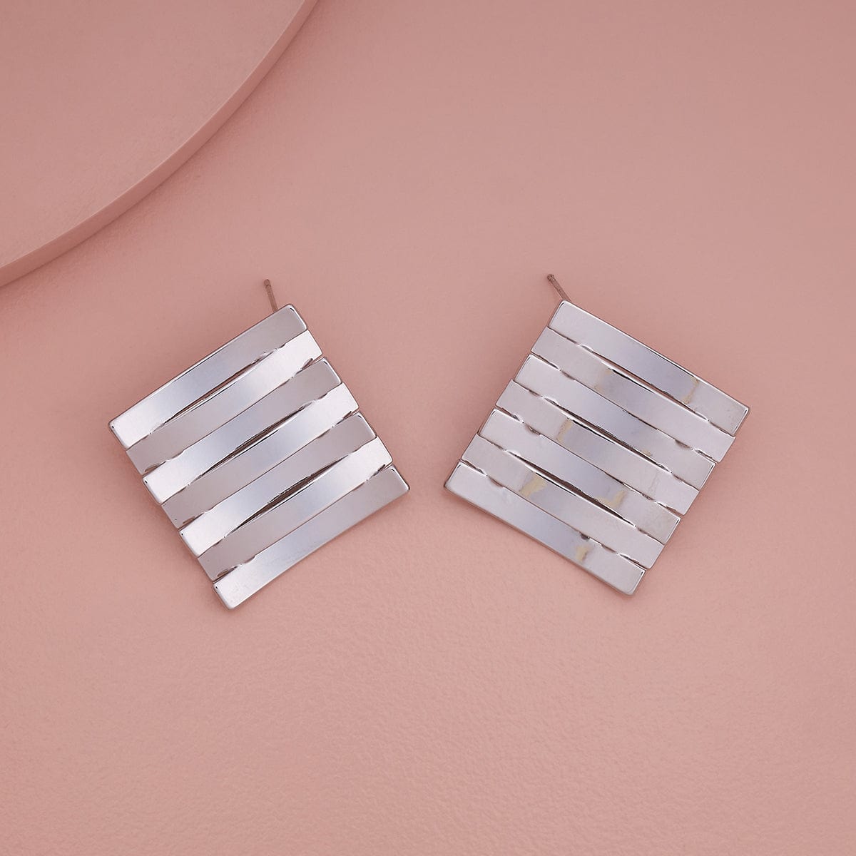 Trendy Earring Trendy Earring 185888