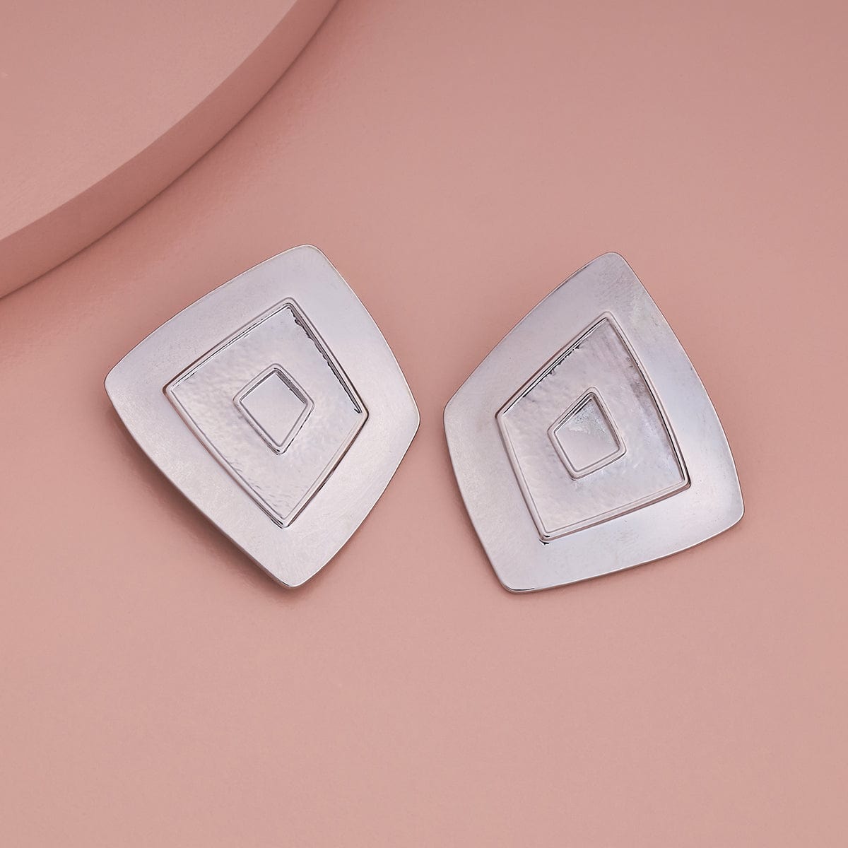 Trendy Earring Trendy Earring 185898