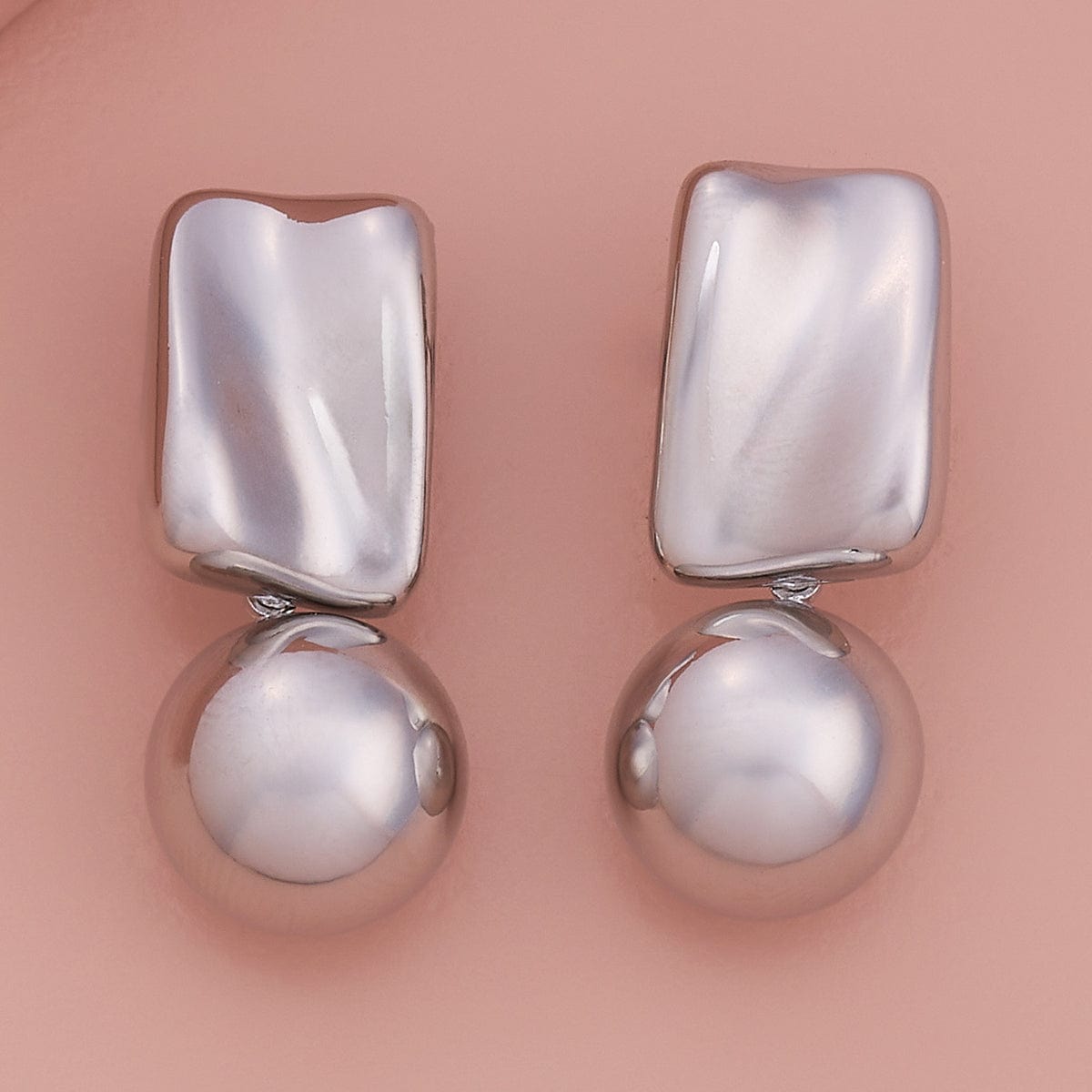 Trendy Earring Trendy Earring 186151