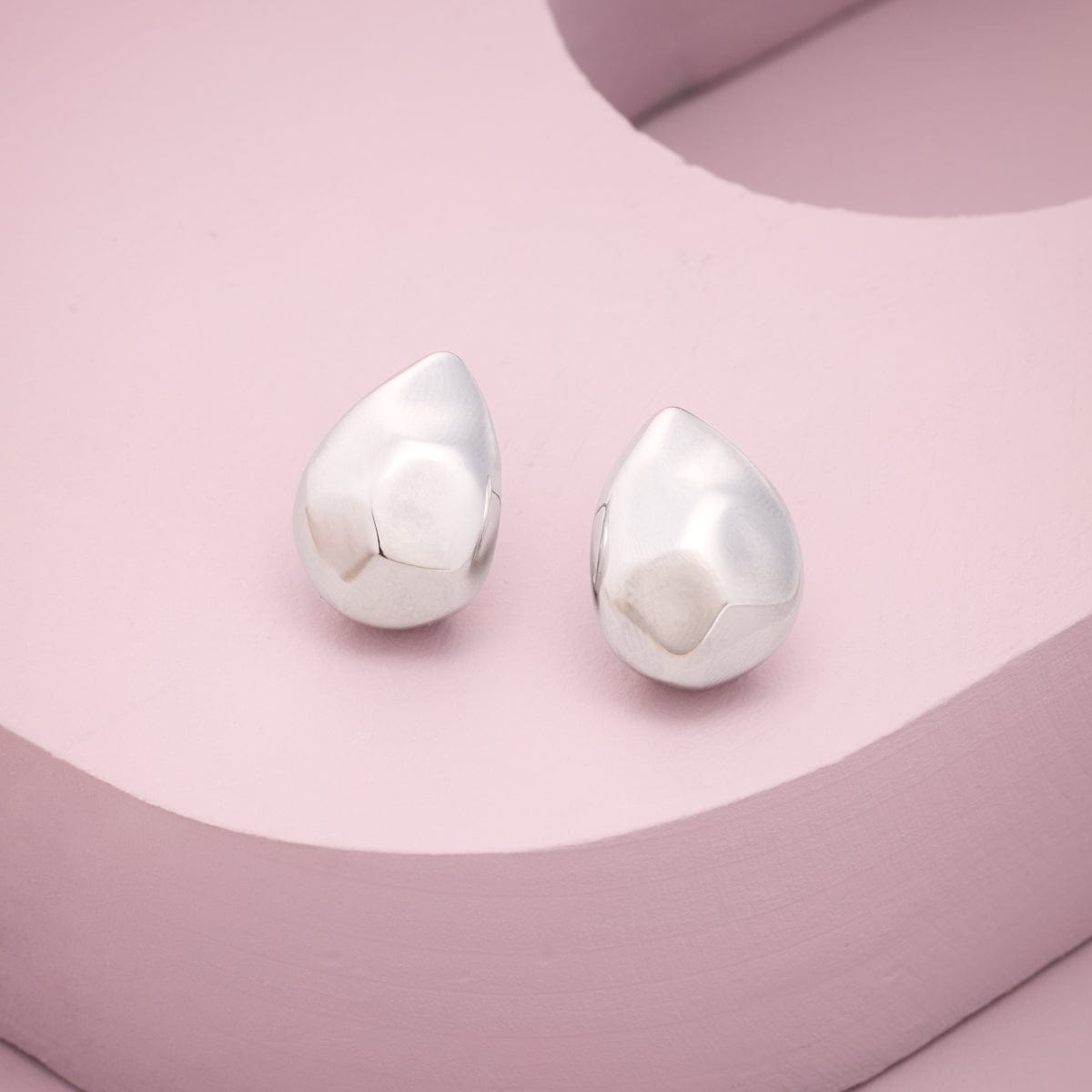 Trendy Earring Trendy Earring 192685