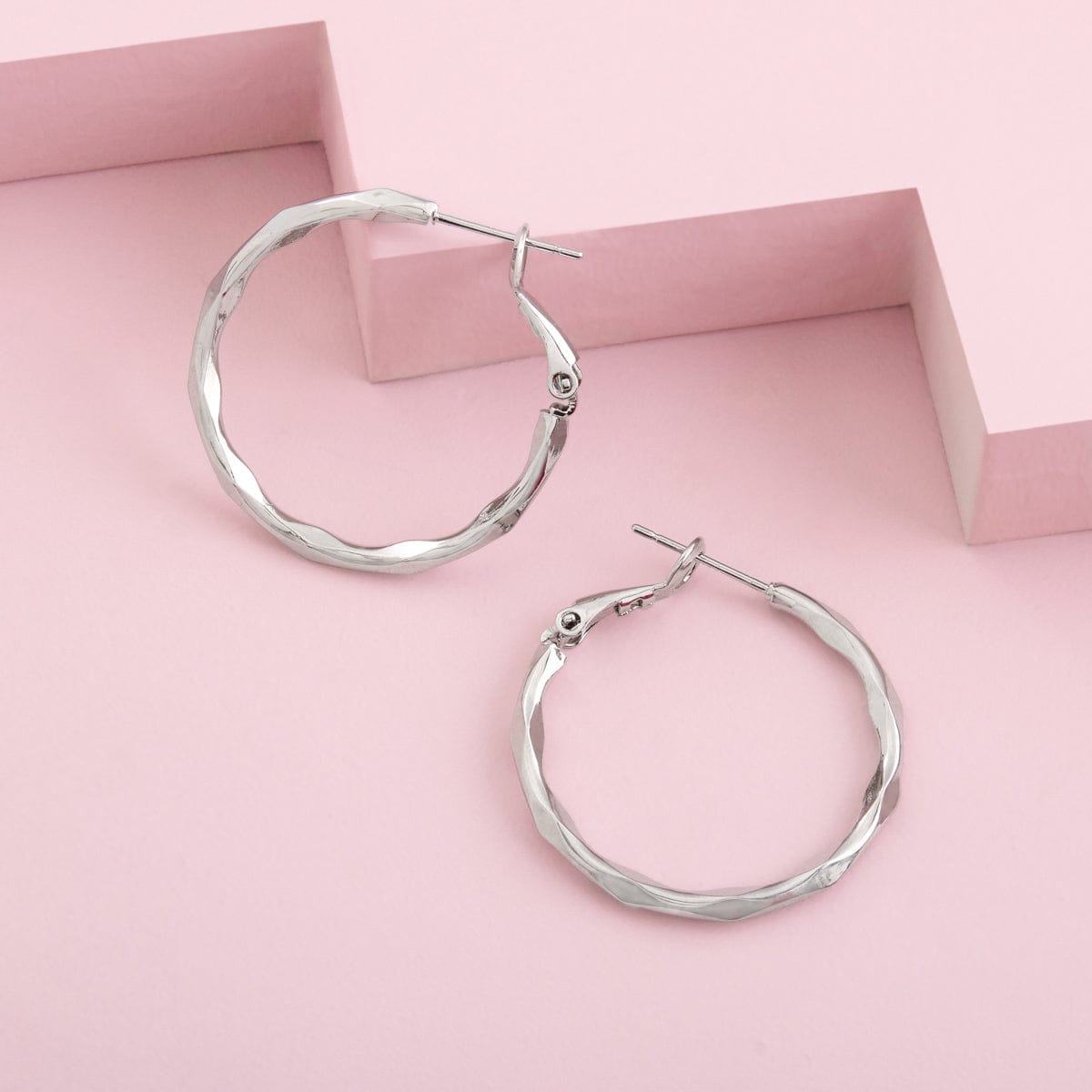 Trendy Earring Trendy Earring 192895