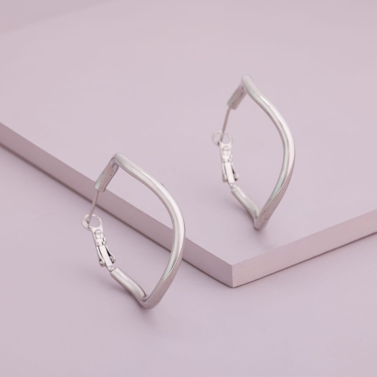 Trendy Earring Trendy Earring 199889