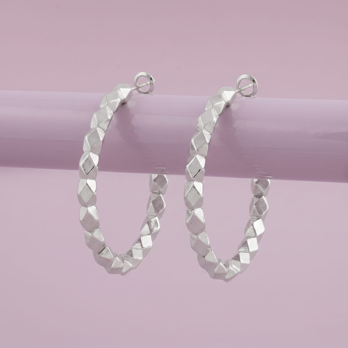 Trendy Earring Trendy Earring 201698