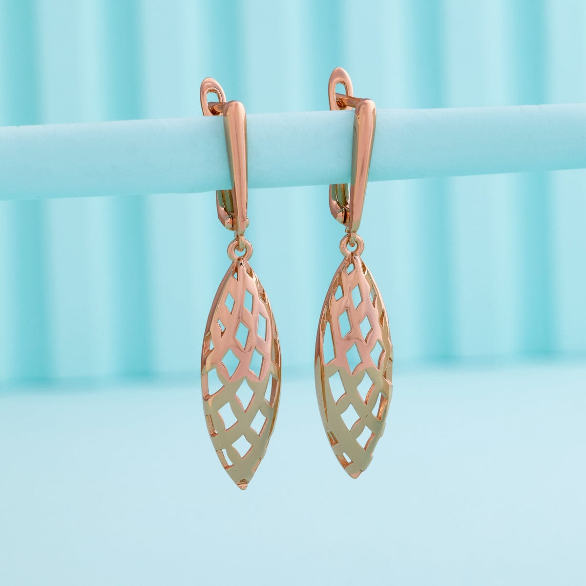 Trendy Earring Trendy Earring 196573