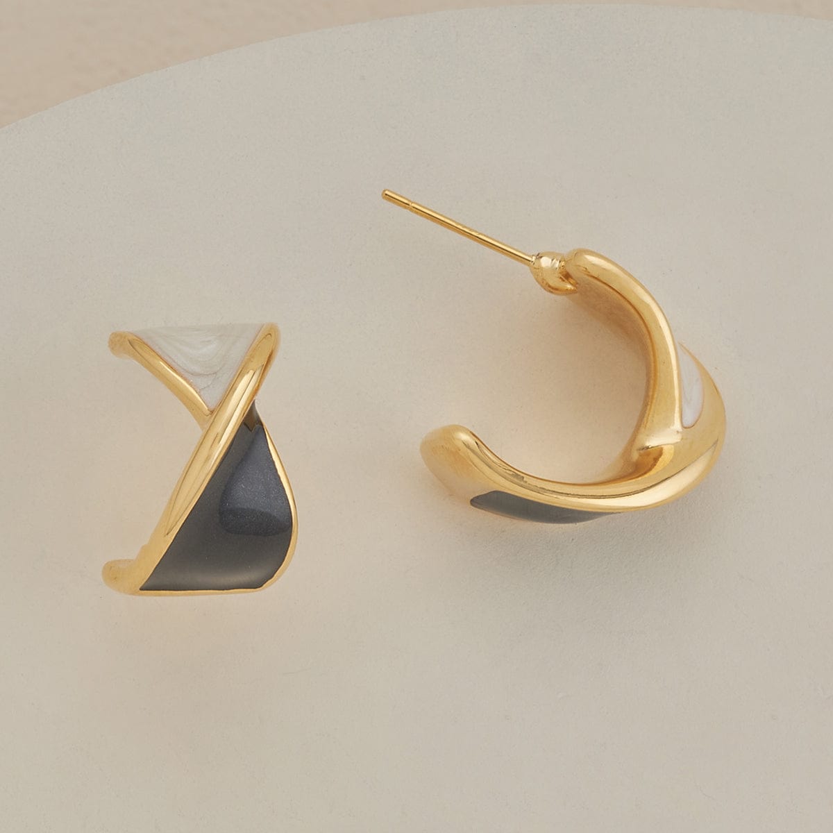 Trendy Earring Trendy Earring 163333