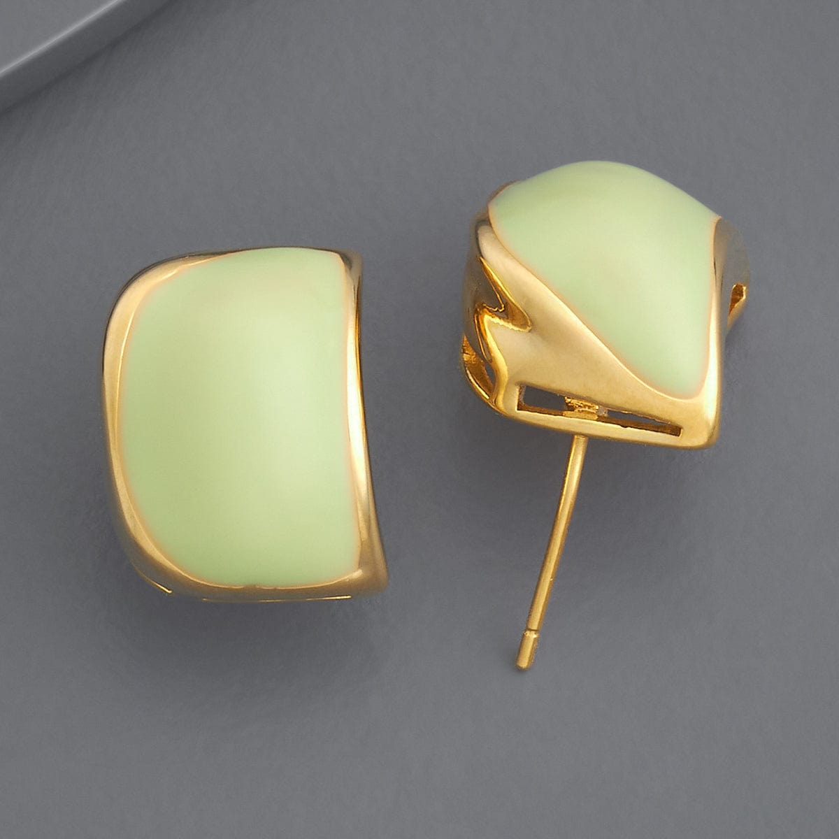 Trendy Earring Trendy Earring 179025