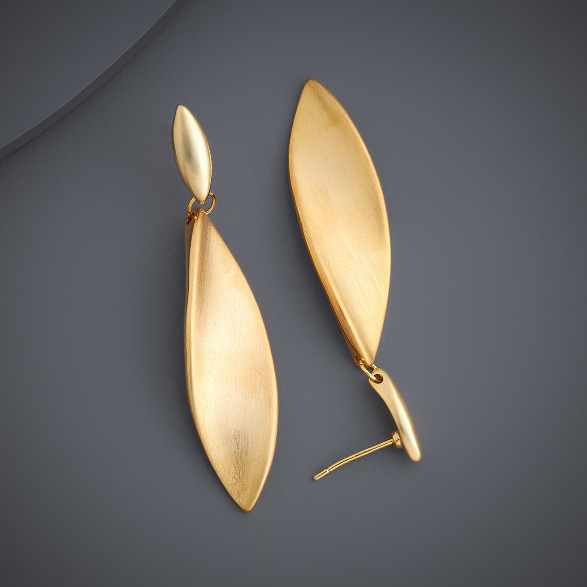 Trendy Earring Trendy Earring 183526