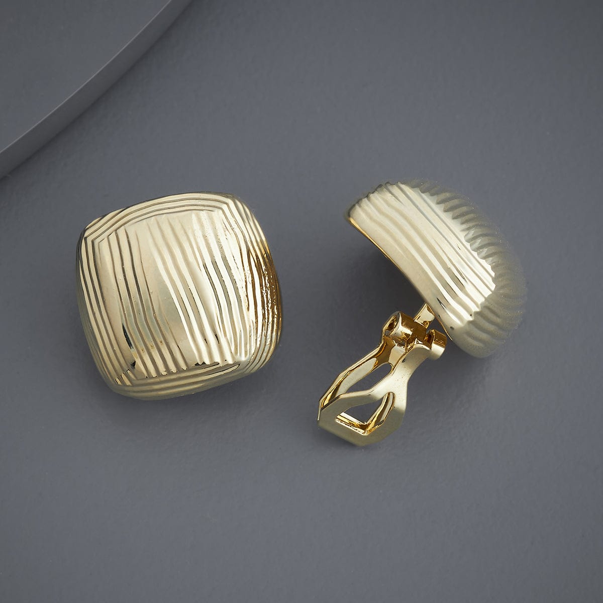 Trendy Earring Trendy Earring 183614