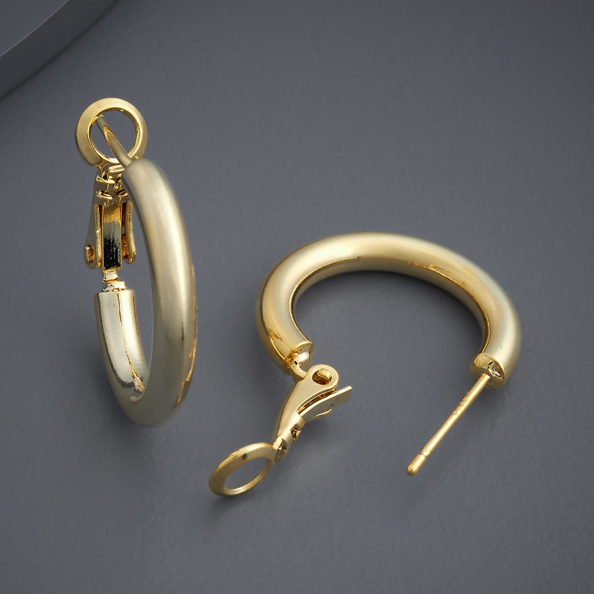 Trendy Earring Trendy Earring 184110