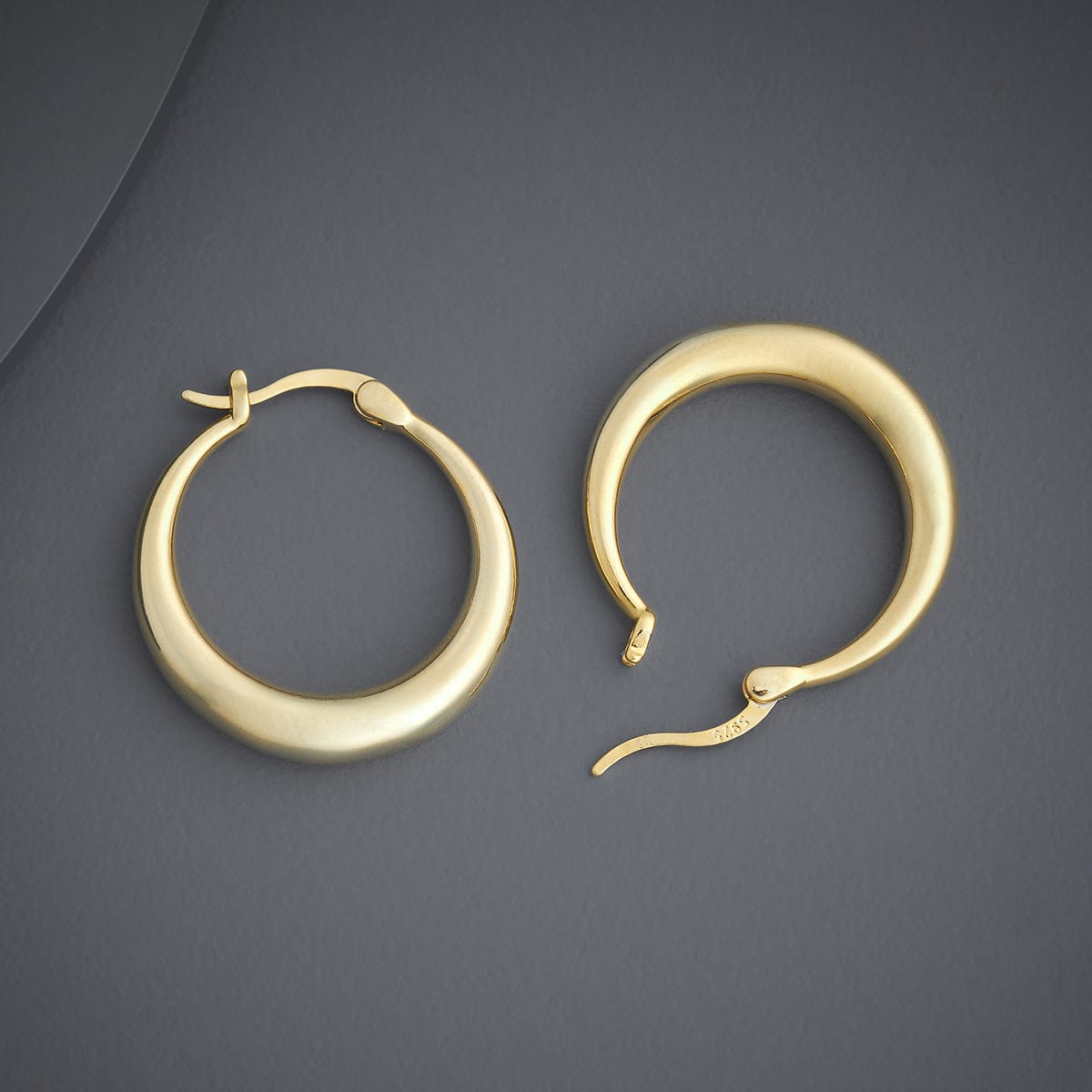 Trendy Earring Trendy Earring 184511