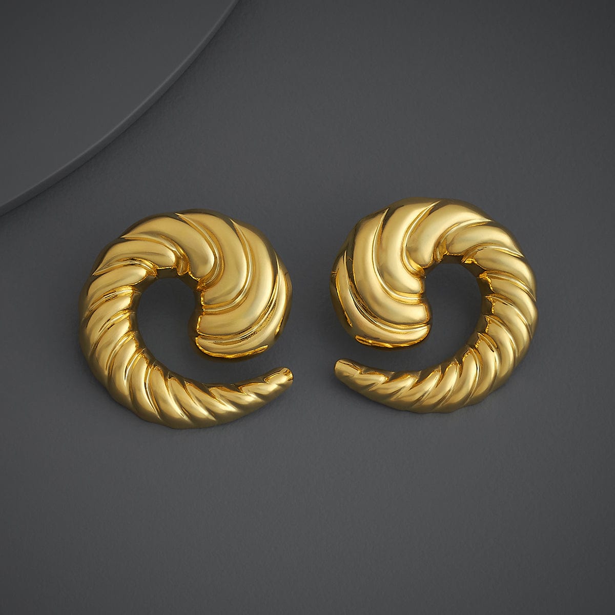 Trendy Earring Trendy Earring 185919