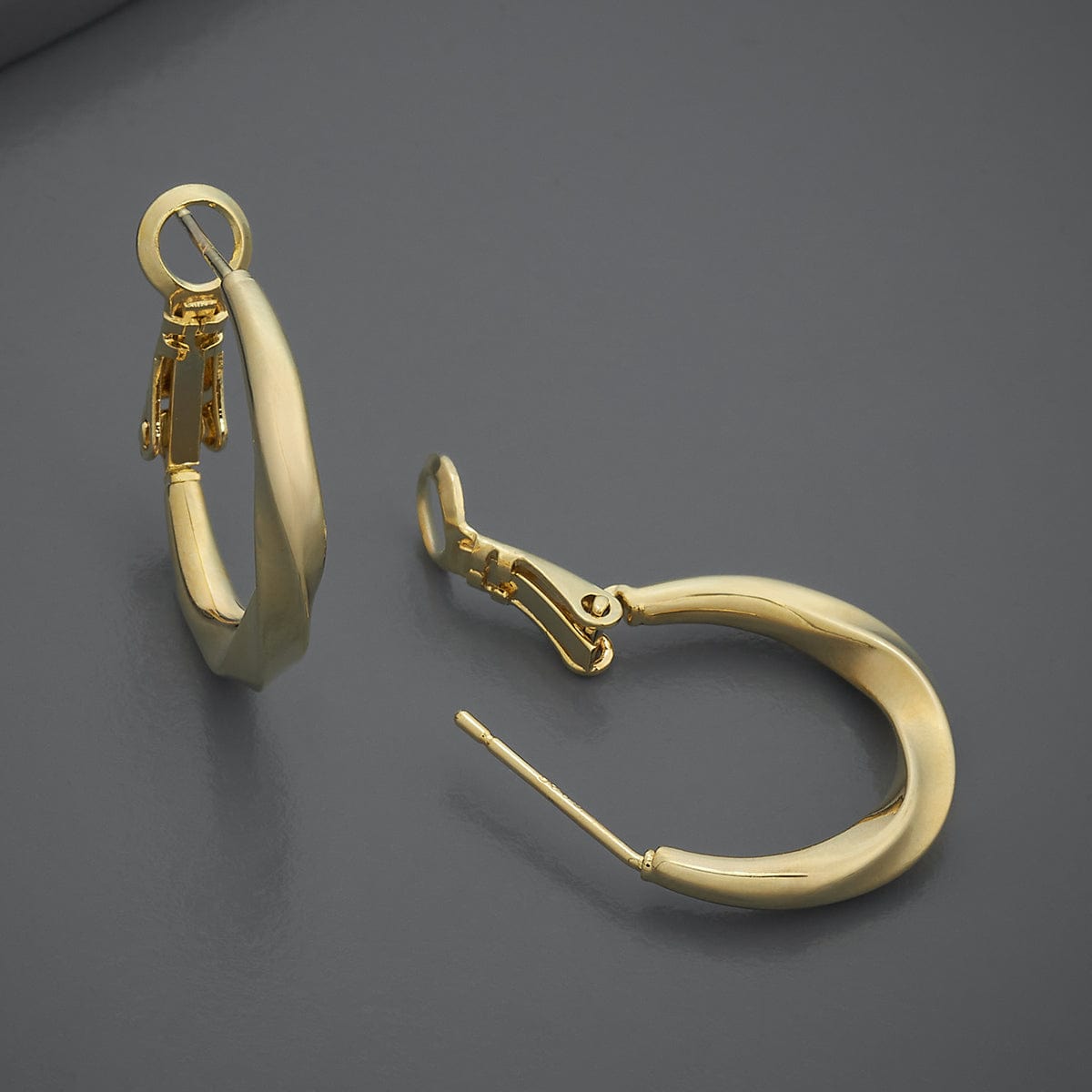 Trendy Earring Trendy Earring 186317