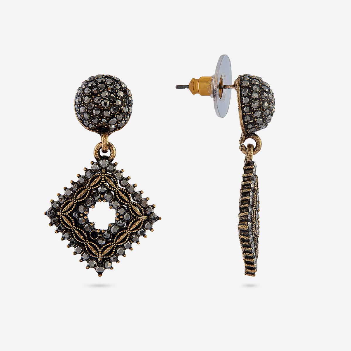 Trendy Earring Trendy Earring 189735