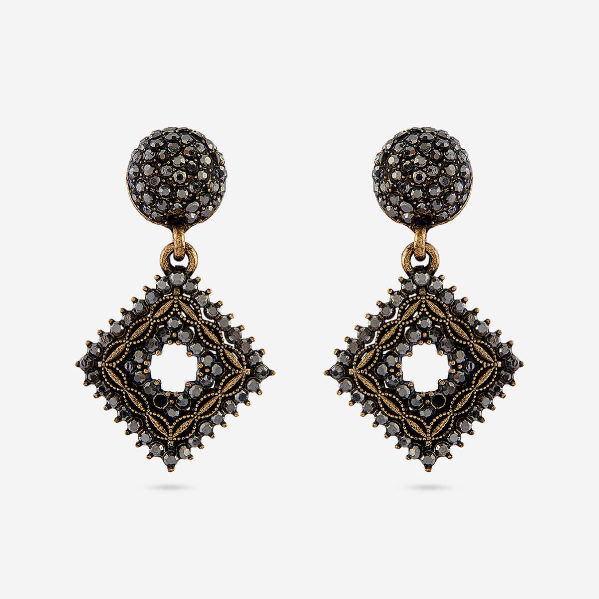 Trendy Earring Trendy Earring 189735