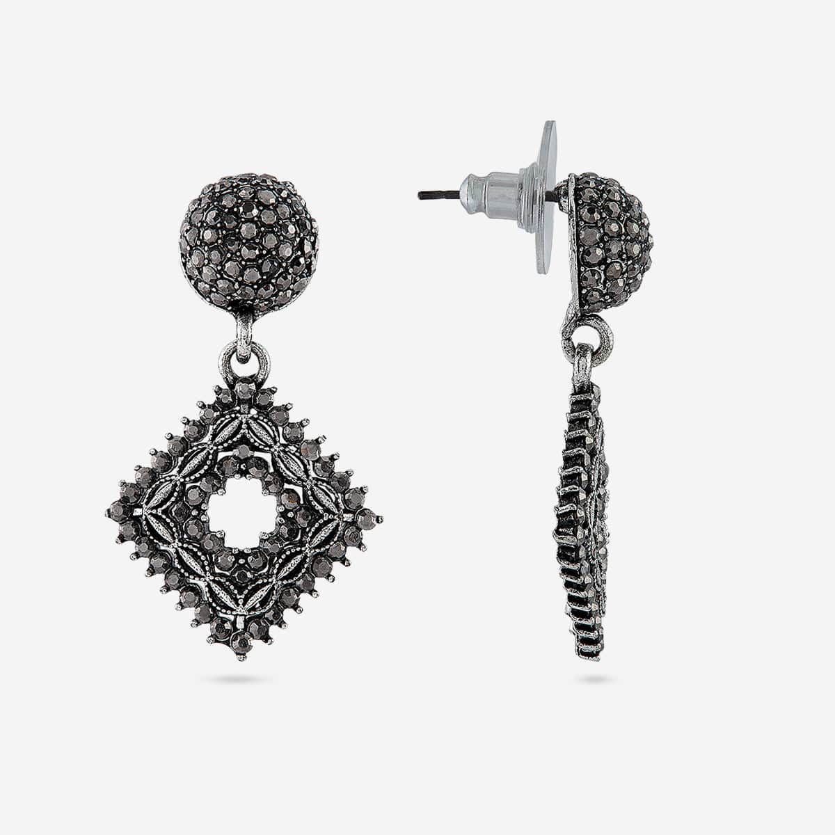 Trendy Earring Trendy Earring 189735