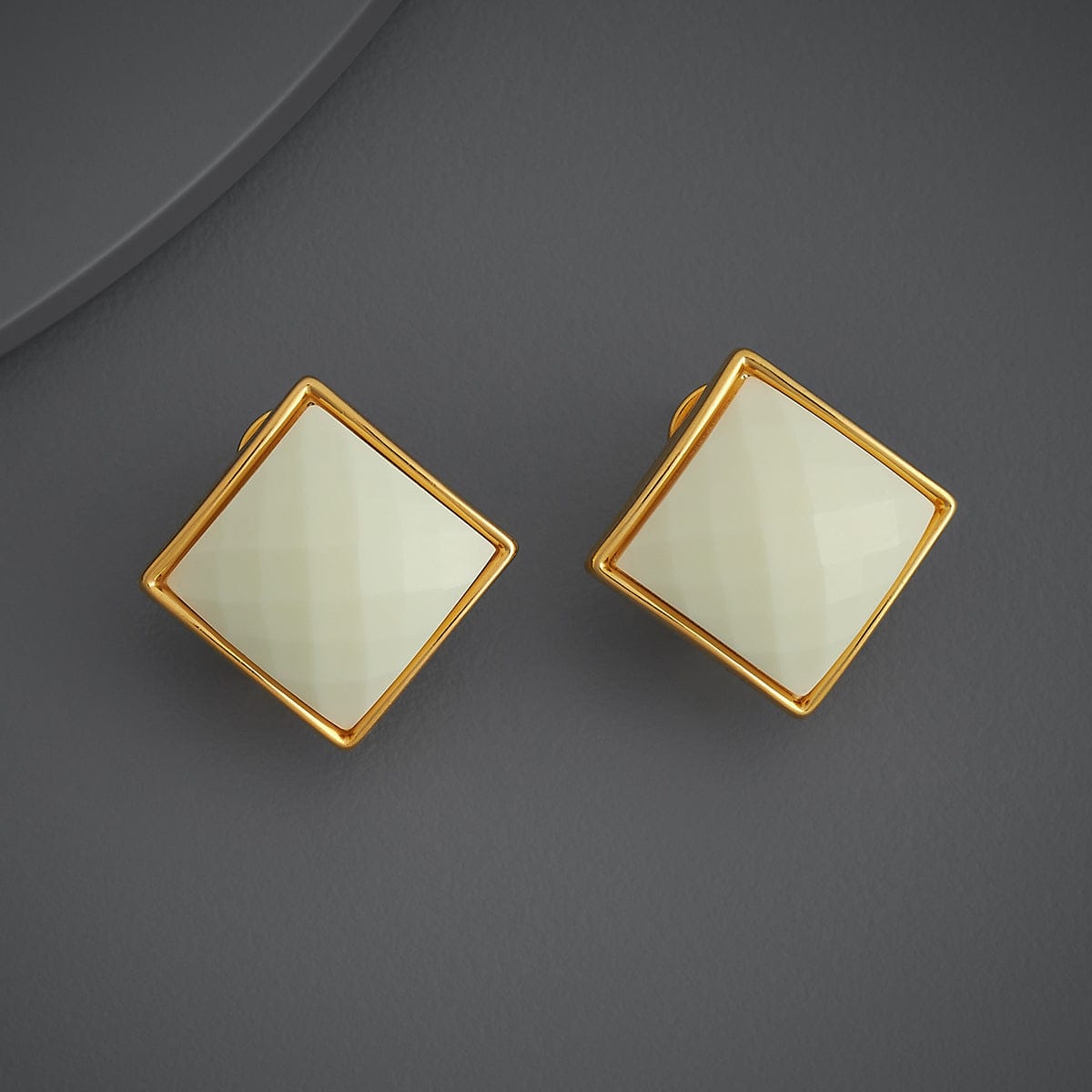 Trendy Earring Trendy Earring 186263