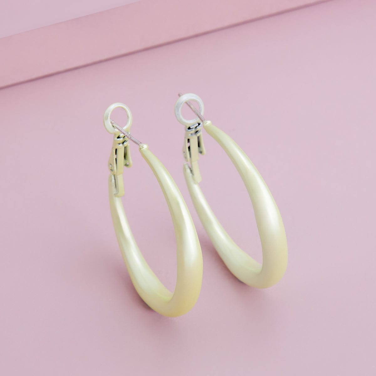 Trendy Earring Trendy Earring 190191