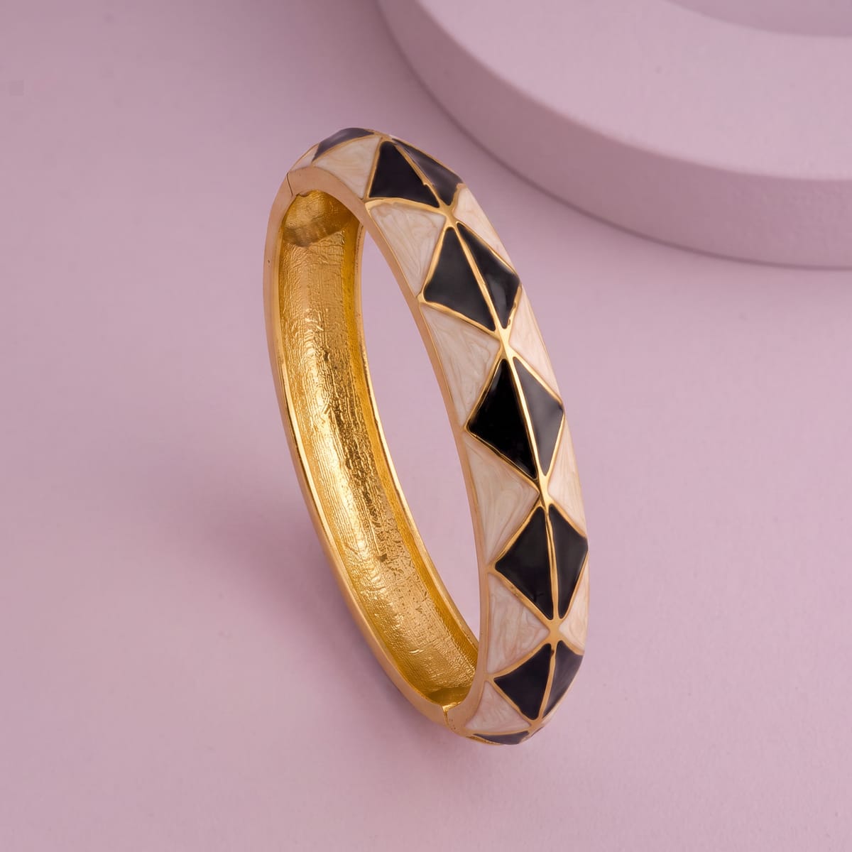 Trendy Kada Trendy Kada 190139