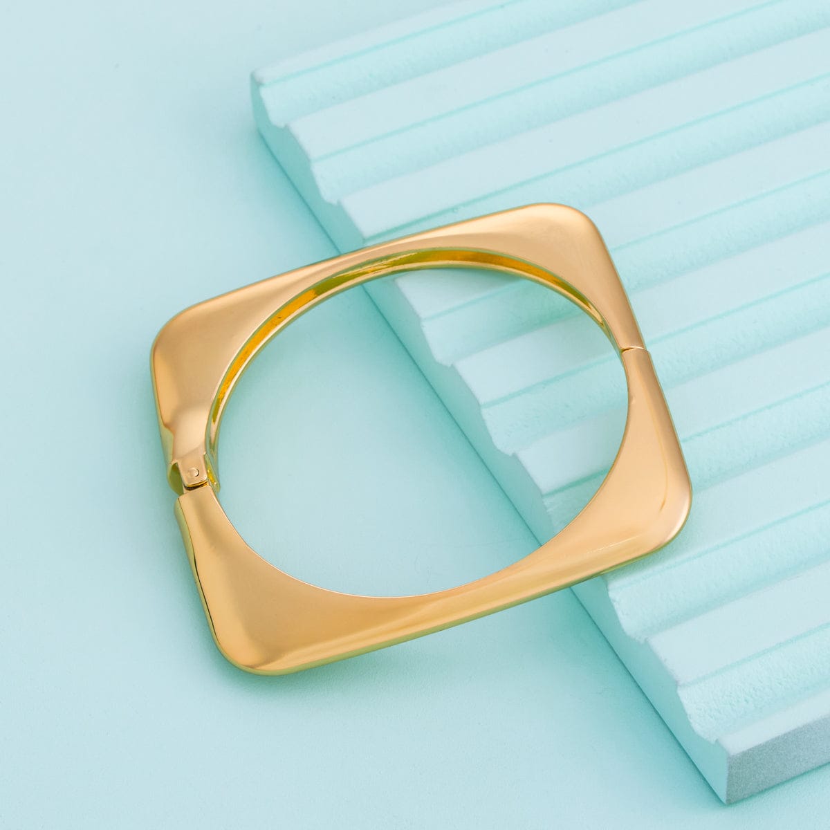 Trendy Kada Trendy Kada 195401