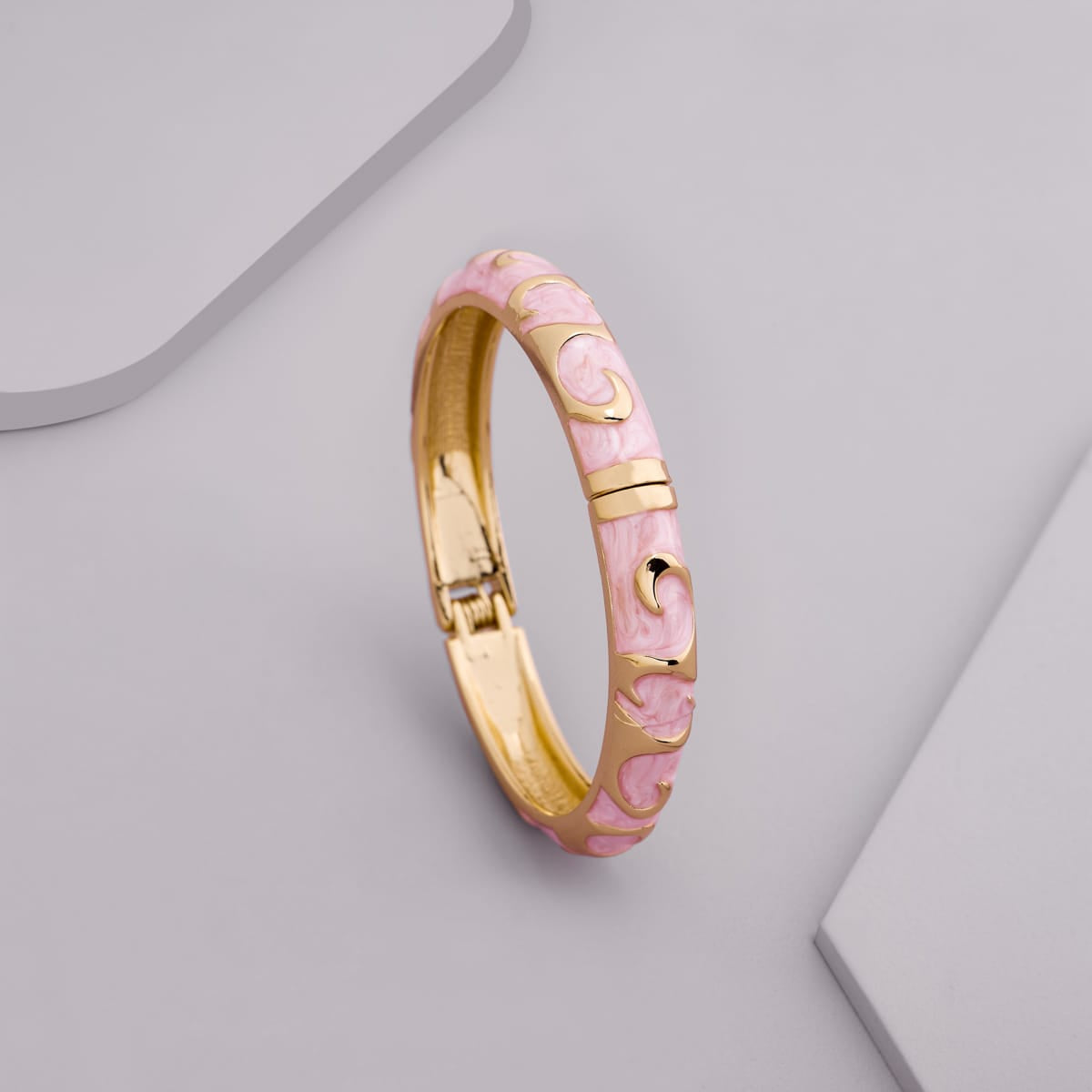 Trendy Kada Trendy Kada 190159
