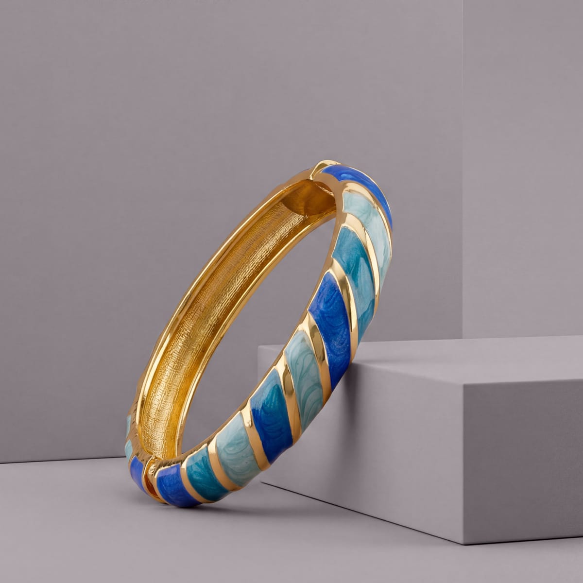 Trendy Kada Trendy Kada 198362