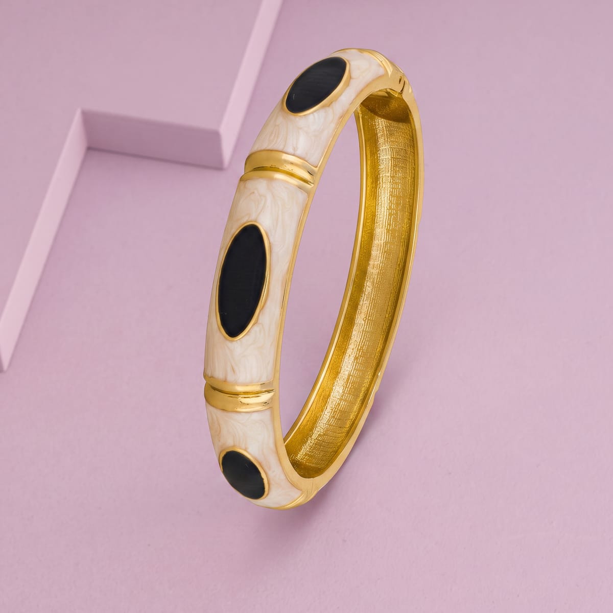 Trendy Kada Trendy Kada 190137