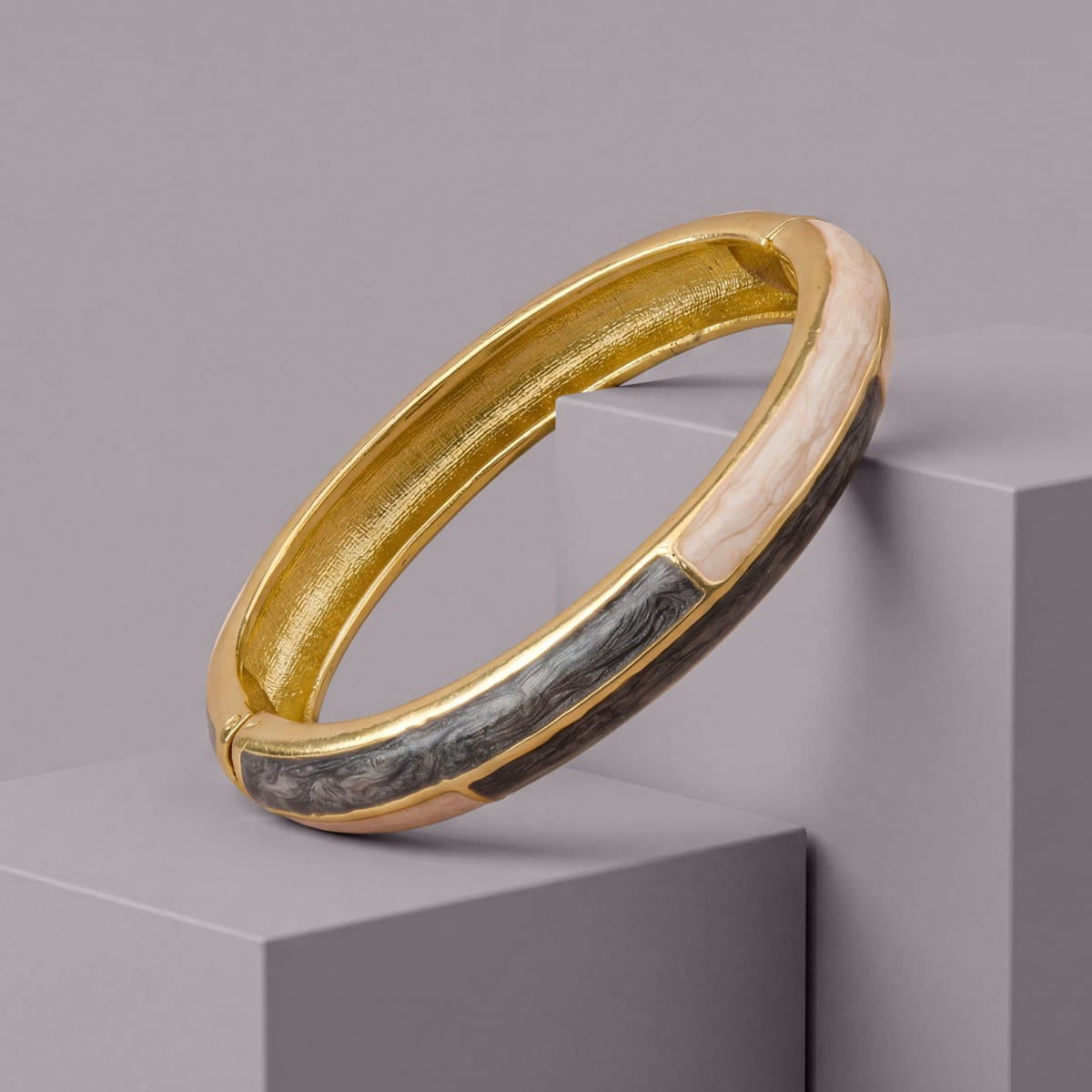 Trendy Kada Trendy Kada 195651