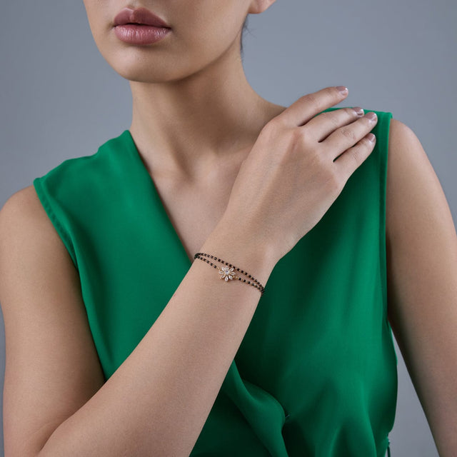 Trendy Mangalsutra Bracelet Trendy Mangalsutra Bracelet 184086