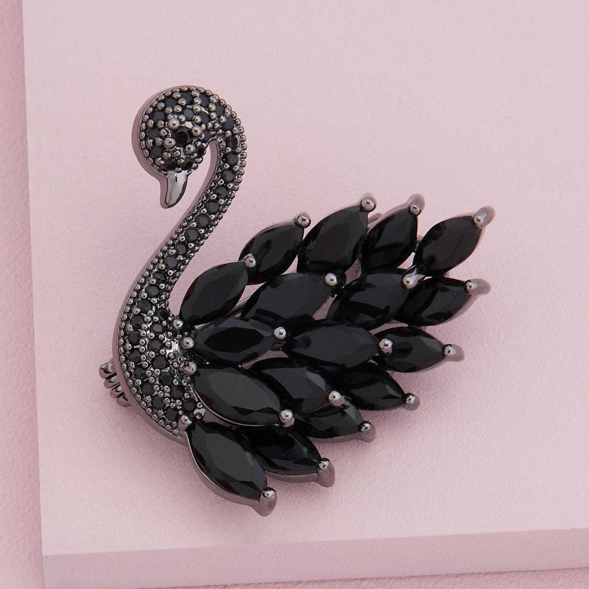 Trendy Saree Brooch Trendy Saree Brooch 192255