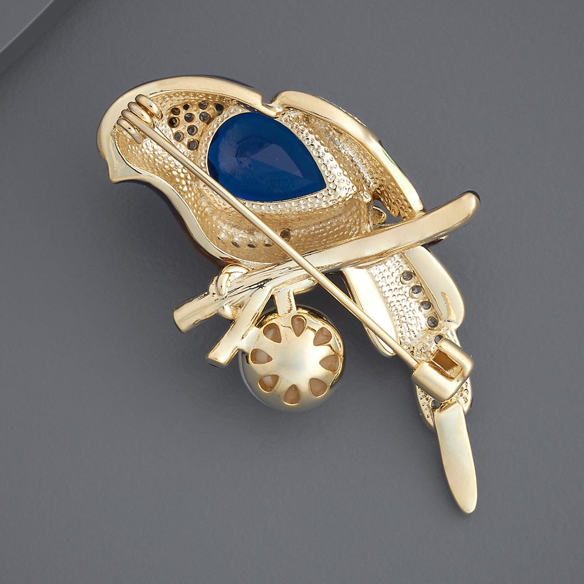 Trendy Saree Brooch Trendy Saree Brooch 184917