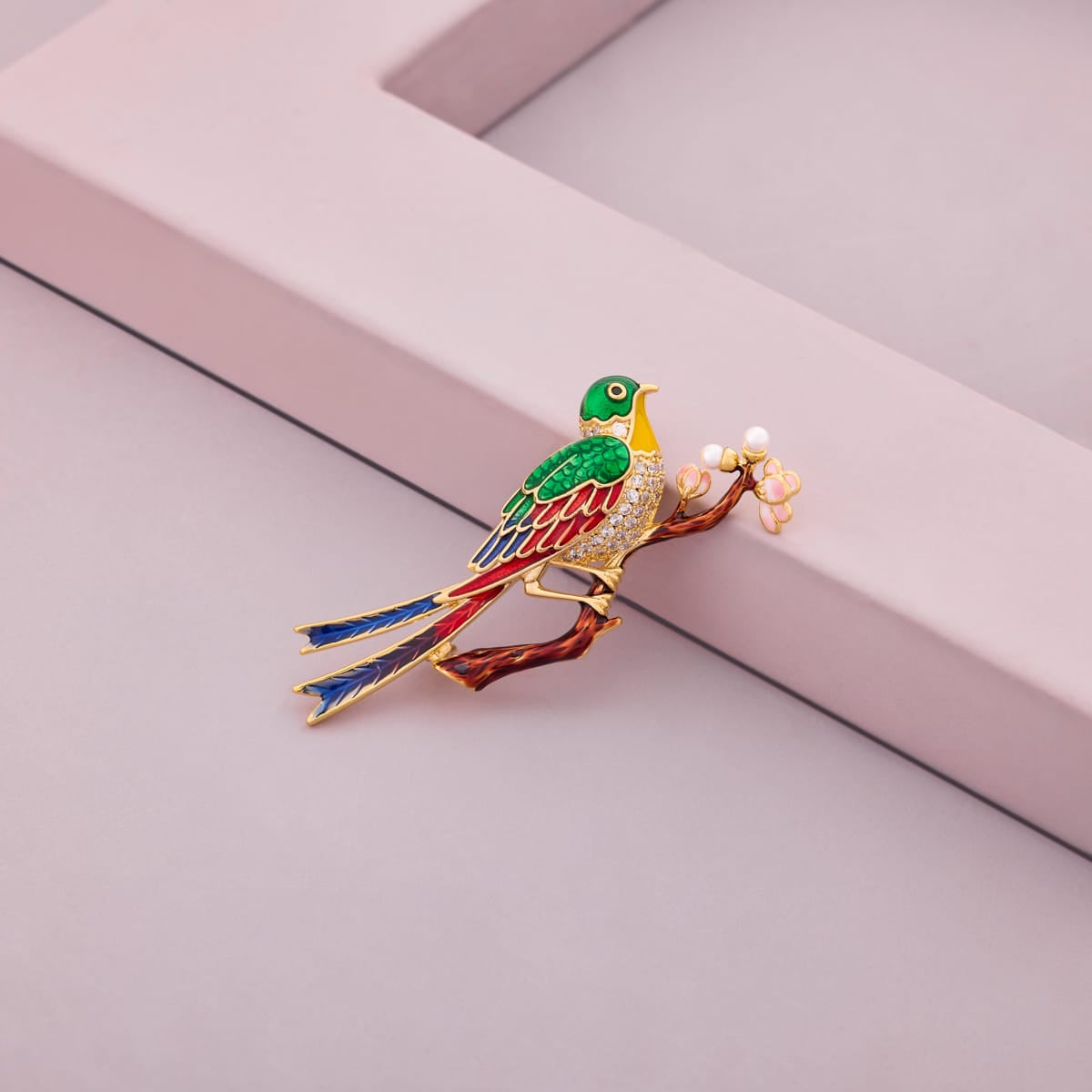 Trendy Saree Brooch Trendy Saree Brooch 184973