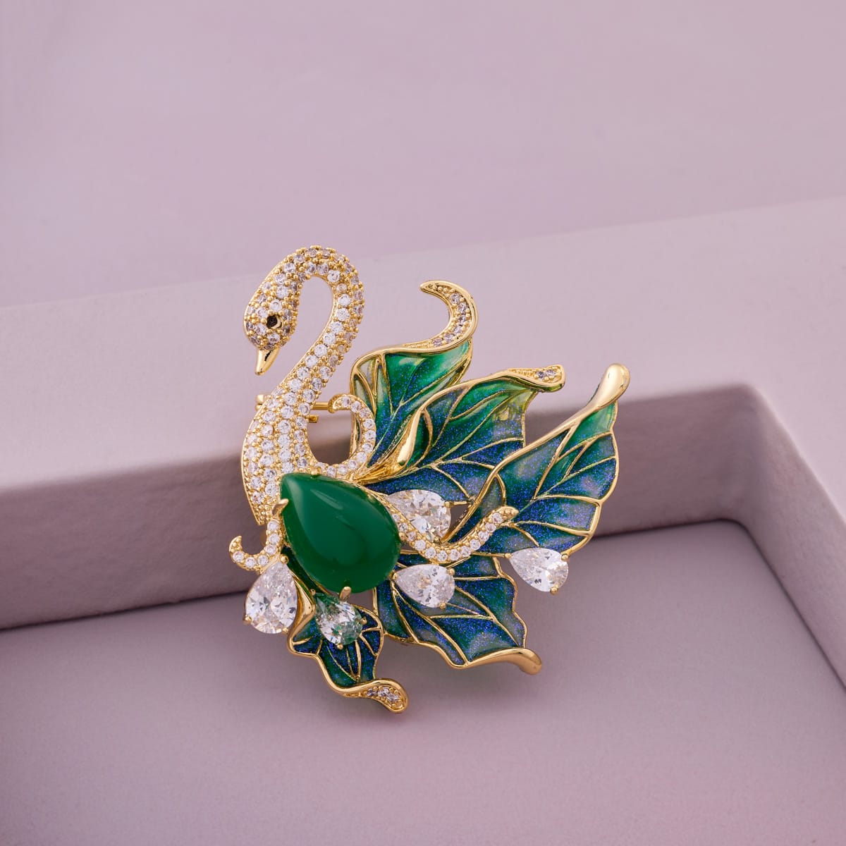 Trendy Saree Brooch Trendy Saree Brooch 186685