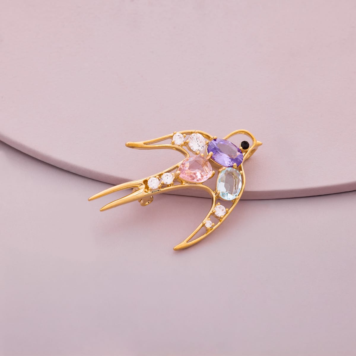 Trendy Saree Brooch Trendy Saree Brooch 204431
