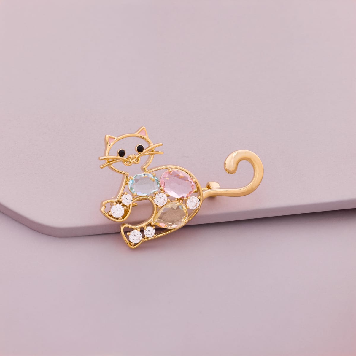 Trendy Saree Brooch Trendy Saree Brooch 204437