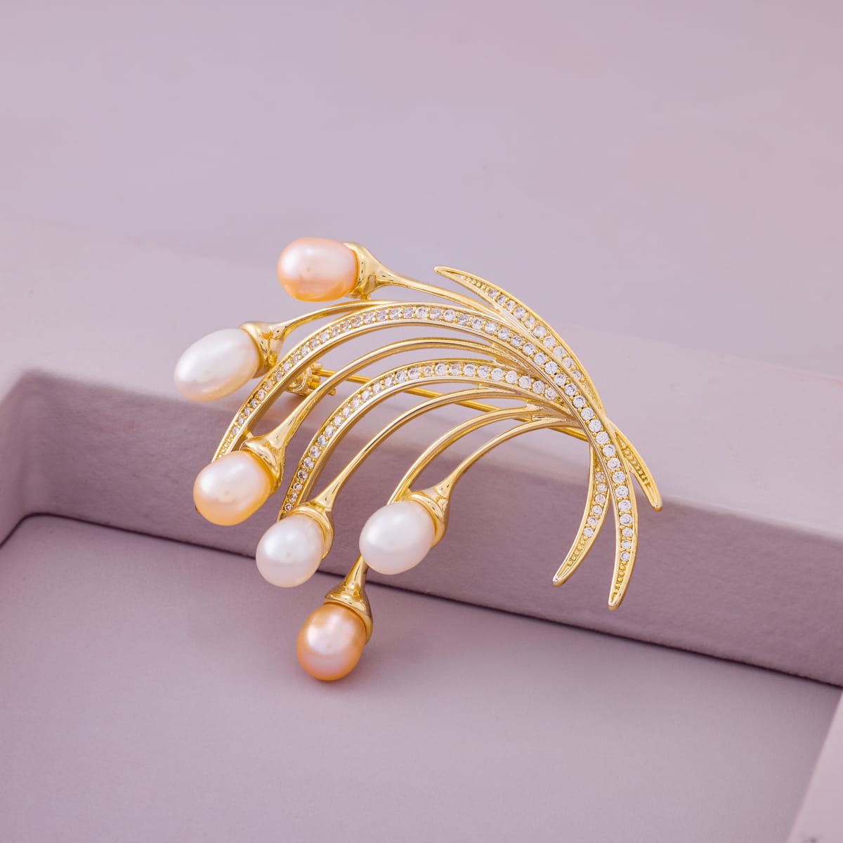 Trendy Saree Brooch Trendy Saree Brooch 197912