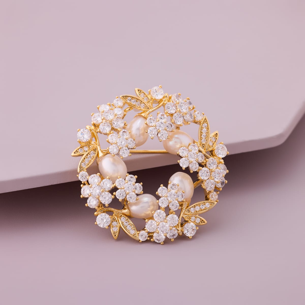 Trendy Saree Brooch Trendy Saree Brooch 198080