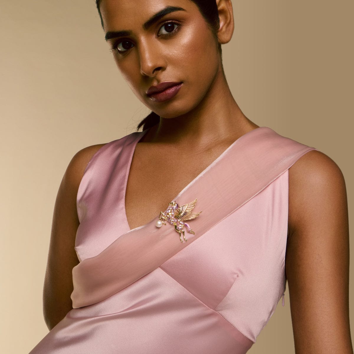 Trendy Saree Brooch Trendy Saree Brooch 195956