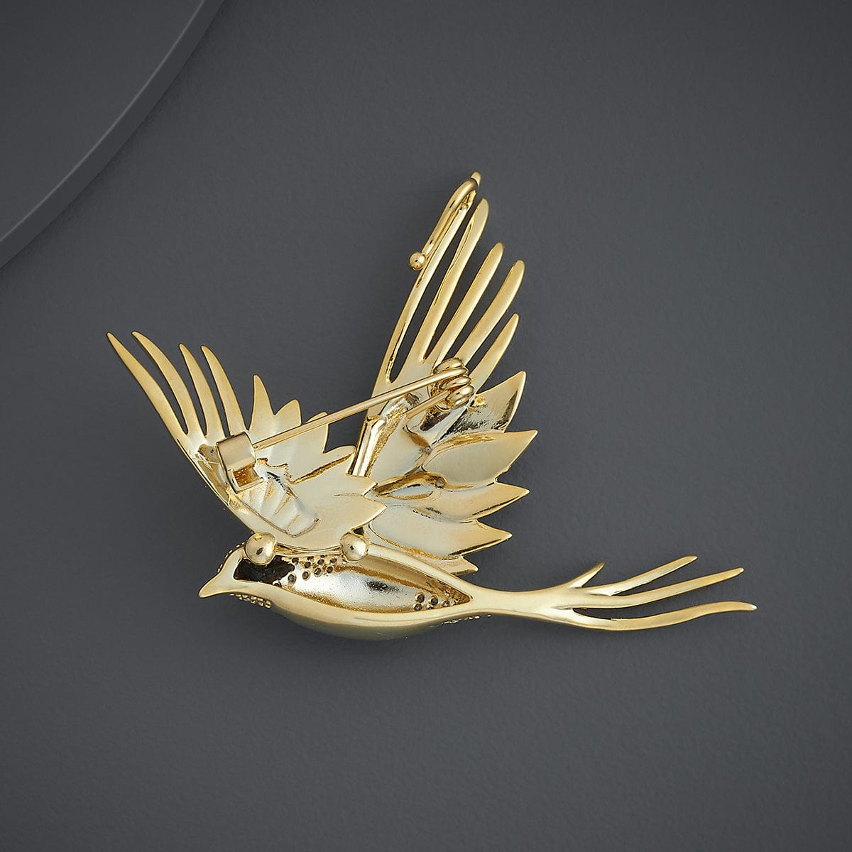 Trendy Saree Brooch Trendy Saree Brooch 186701