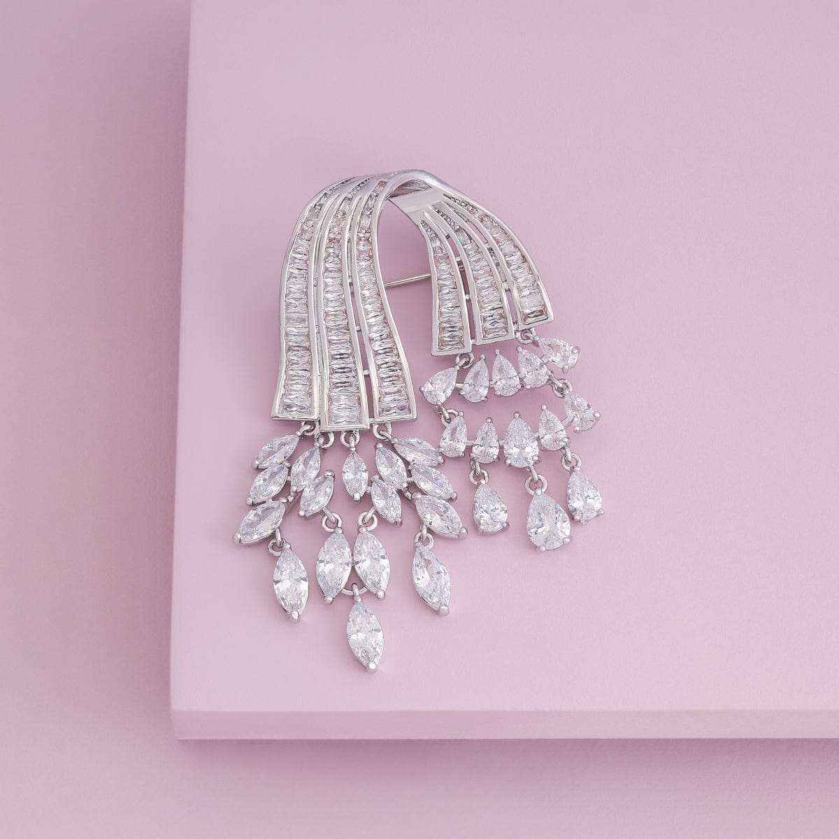 Trendy Saree Brooch Trendy Saree Brooch 189148