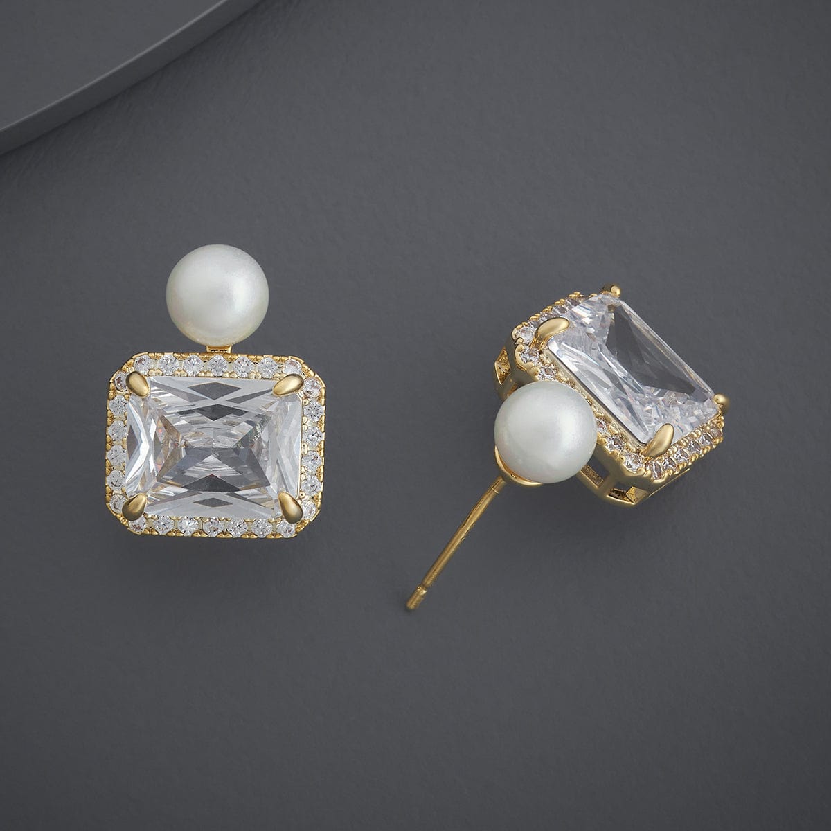 Trendy Zircon Earring Trendy Earring 183546