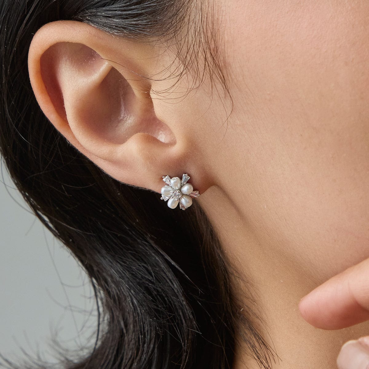 Trendy Zircon Earring Trendy Earring 187421