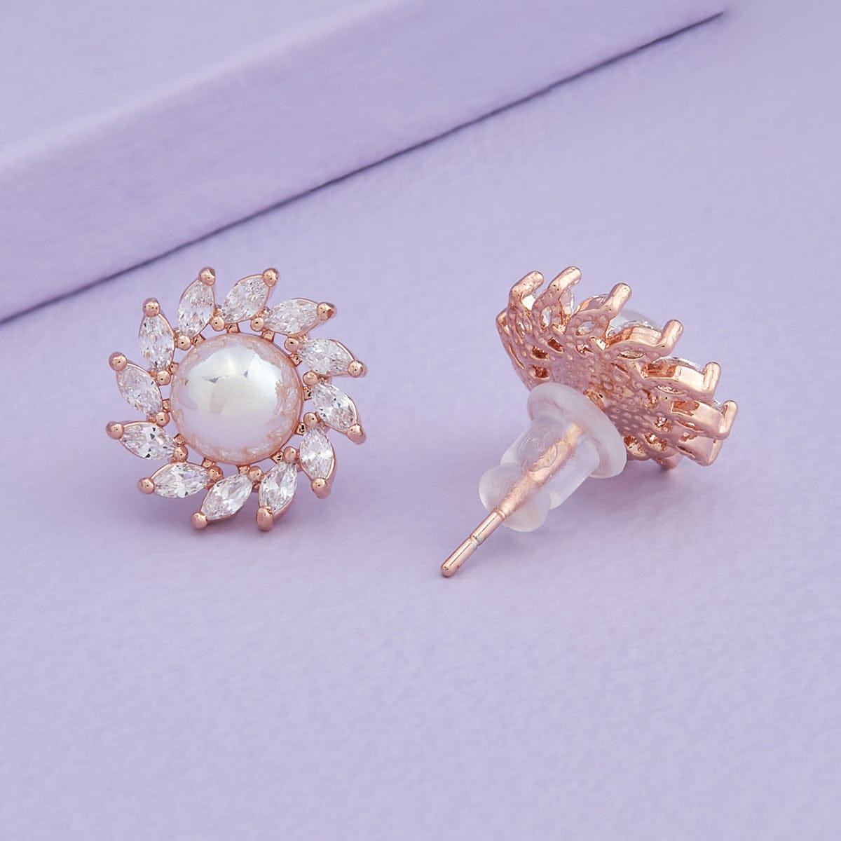 Trendy Zircon Earring Trendy Zircon Earring 156483