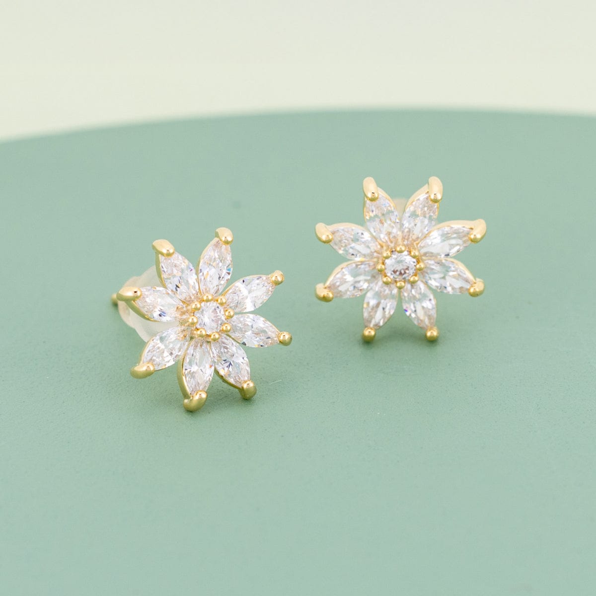 Trendy Zircon Earring Trendy Earring 187417