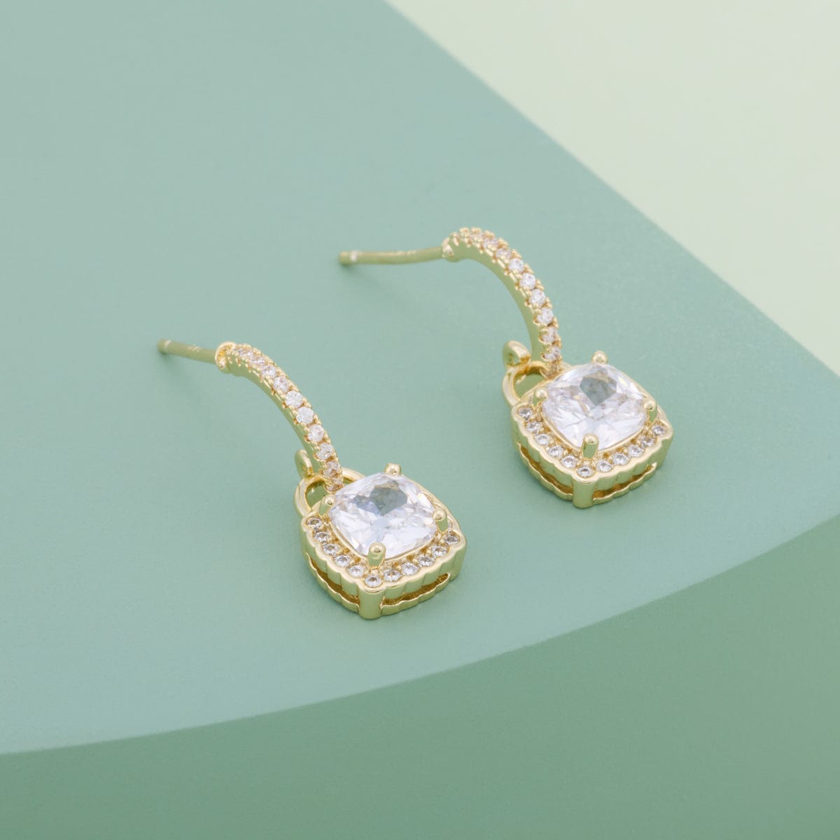 Trendy Zircon Earring Trendy Earring 189527