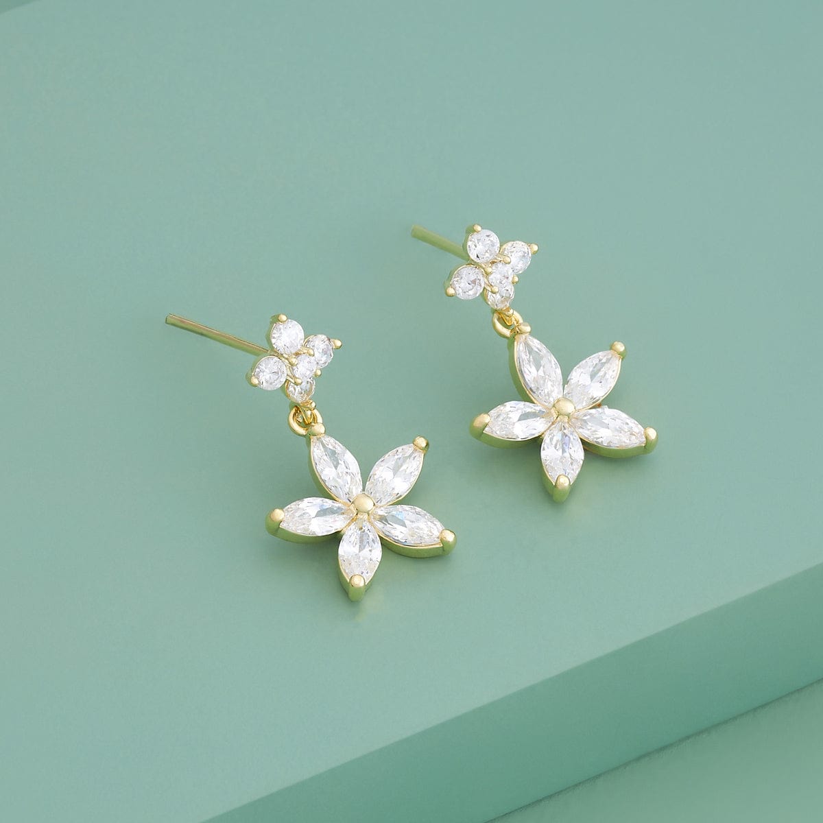 Trendy Zircon Earring Trendy Earring 189586